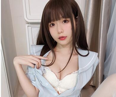 迷之呆梨(发条少女)[fantia] – 灰丝情 [20P1V-132MB]