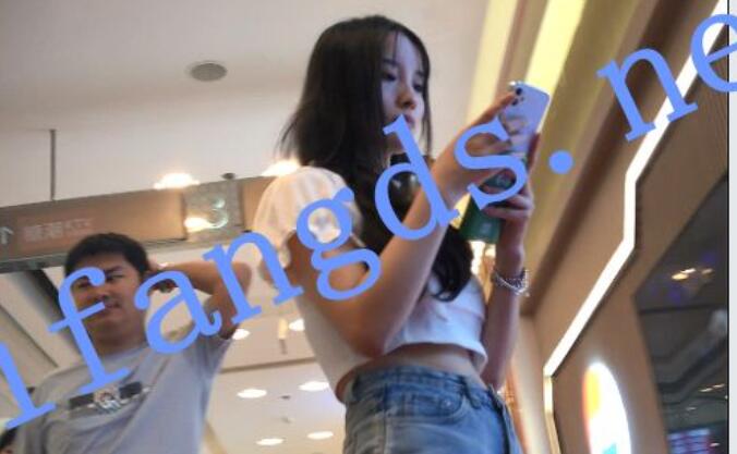 【KKCD㊙️】3204-抄底牛仔短裤小姐姐NN侧露