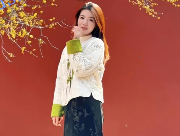 ❤️【绿帽泄密】白嫩女友超害羞啪啪不停遮脸,还是被强拍