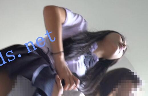 （空城原创）黑腿袜超短JK裙小姐姐，波点白N包裹翘臀