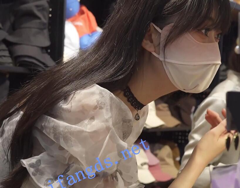 (BC-AA-398)蕾丝公主裙气质美女..无痕浅粉内..腋毛没刮干净