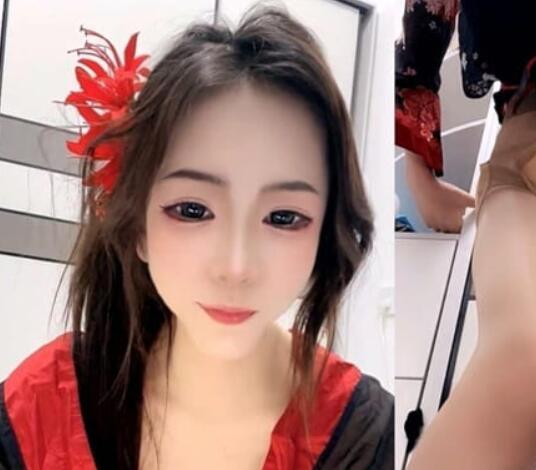 ❤️精品推荐❤️女神归来巨骚模特身材喷水姬『冯宝宝』蜜桃电臀道具自慰疯狂喷喷喷3V