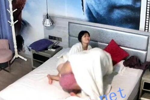 ❤️清纯女大学妹被男友大屌肆意玩弄瘫软在床【0.6G】