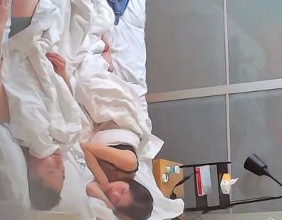 ❤️侣侣开房打炮整整三天各种换装！整天都黏一起没日没夜打炮【1.5G】