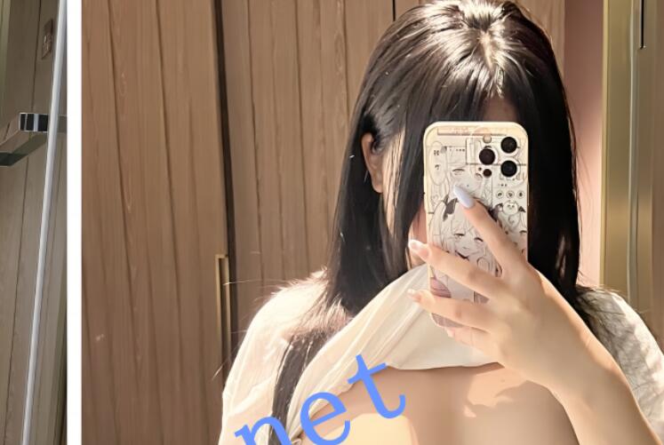 【推特 星野】极品福利姬 门槛福利 后入啪啪 口交足交