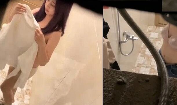 贵在真实，色胆包天公寓房趴气窗偷拍，多位小姐姐洗澡，都是苗条型的